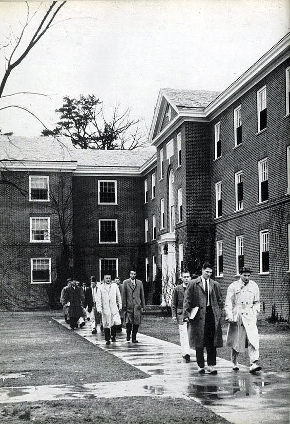 1957 YEARBOOK PHOTO